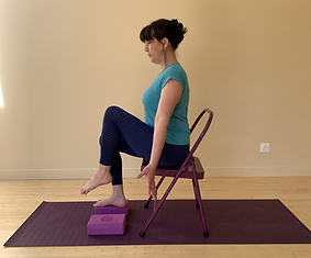 Yoga sur chaise et Yoga des yeux en entreprise en Seine-et-Marne